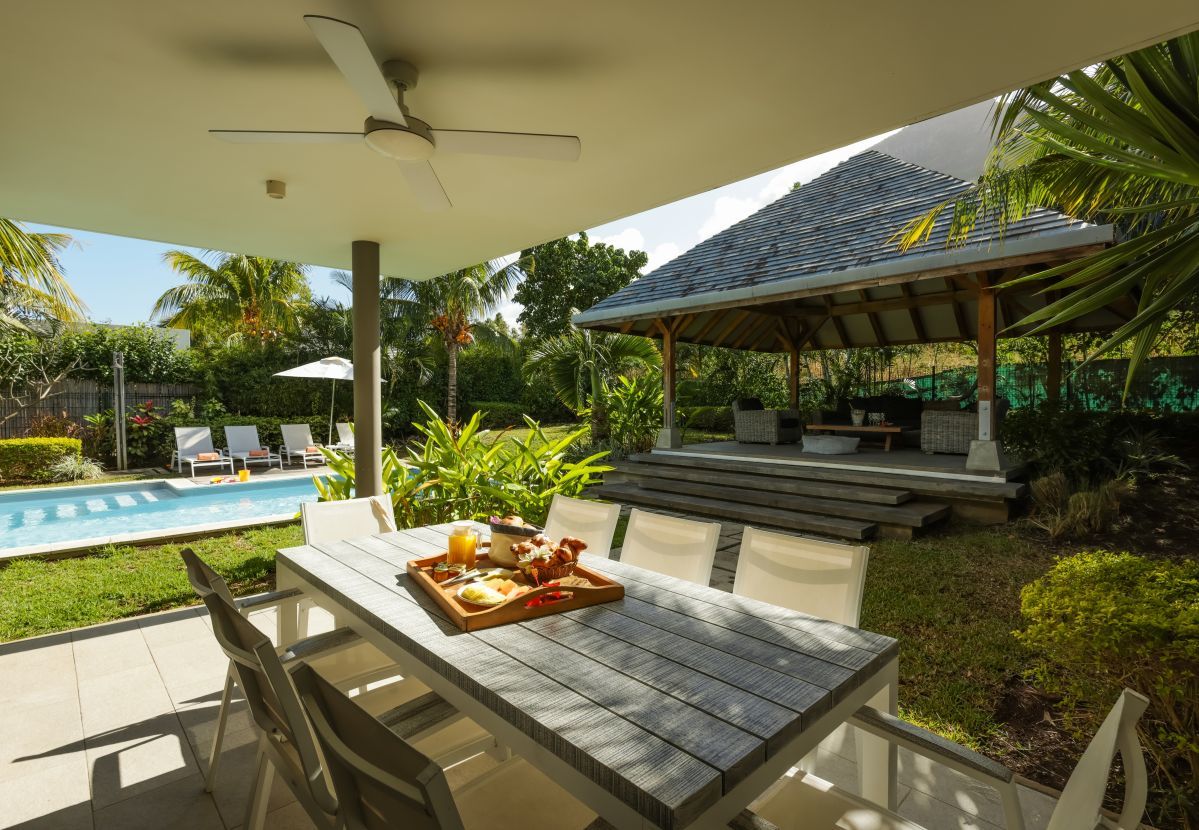Deluxe Pool Villa | Terrasse